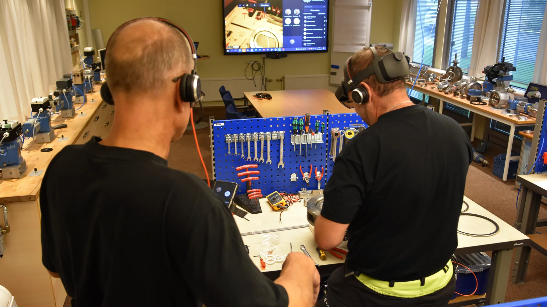 Kontakt-returer-CTA1